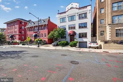 2526 17th Street NW #102, Washington, DC 20009 - Photo 3