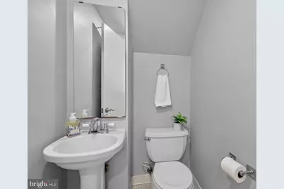 2526 17th Street NW #102, Washington, DC 20009 - Photo 17