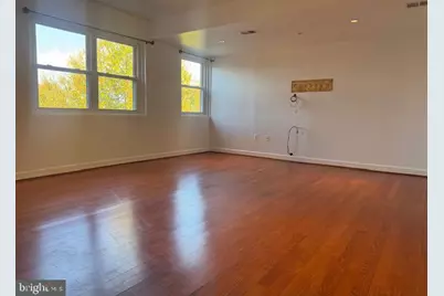 1800 28th Place SE #304, Washington, DC 20020 - Photo 3