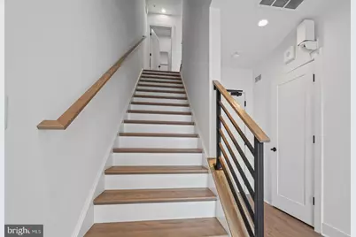 33 Lower Service Court NW, Washington, DC 20001 - Photo 13