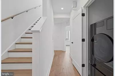 33 Lower Service Court NW, Washington, DC 20001 - Photo 43