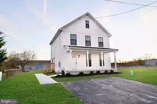 304 S Railroad Ave, Georgetown, DE 19947 - Photo 3