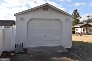 521 W Locust St, Seaford, DE 19973 - Photo 23