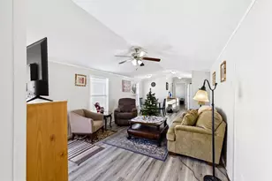 32295 Briarwood Ln, Laurel, DE 19956 - Photo 3