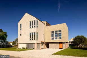 318 York Rd, South Bethany, DE 19930 - Photo 3