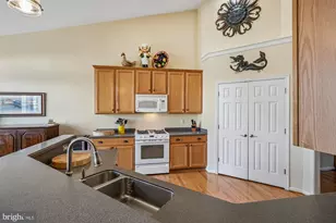 37151 Lord Baltimore Ln, Ocean View, DE 19970 - Photo 19