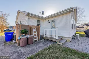 37725 E Pond Cir, Selbyville, DE 19975 - Photo 5