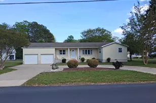 37072 Clubhouse Rd, Ocean View, DE 19970 - Photo 1
