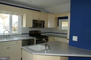 231 W Pine St, Georgetown, DE 19947 - Photo 7