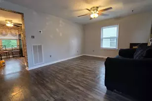 611 W 8th St, Laurel, DE 19956 - Photo 23