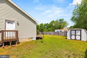 612 W 8th St, Laurel, DE 19956 - Photo 25