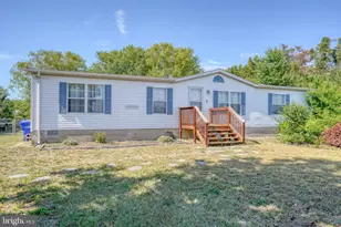 6195 Watson Rd, Laurel, DE 19956 - Photo 1