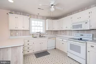 38296 Bayberry Ln, Selbyville, DE 19975 - Photo 21