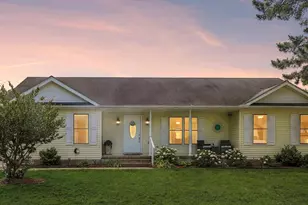 736 Hickman Dr, Ocean View, DE 19970 - Photo 1