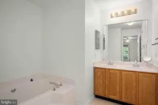 38256 Waterway Dr, Ocean View, DE 19970 - Photo 19