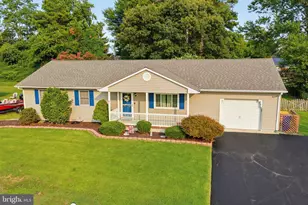618 Abbott Dr, Milford, DE 19963 - Photo 1