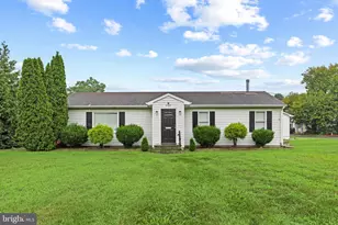 3 Delaware Ave, Delmar, DE 19940 - Photo 1
