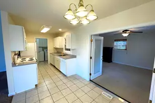 28 Circle Dr W, Milton, DE 19968 - Photo 17
