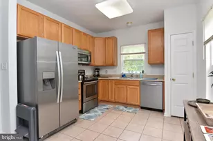 12 Calvert St, Ocean View, DE 19970 - Photo 7