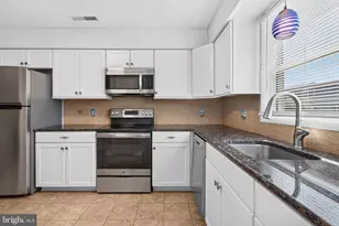 37285 Martin St, Rehoboth Beach, DE 19971 - Photo 7