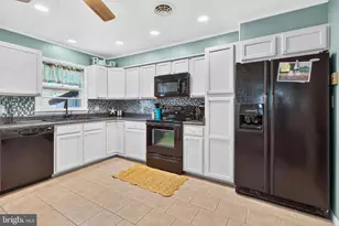 24 West St, Dewey Beach, DE 19971 - Photo 11