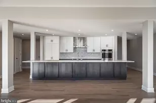 208 Second Street E, Frederick, MD 21701 - Photo 3