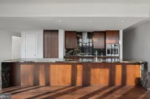 208 Second Street E, Frederick, MD 21701 - Photo 5