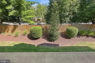 120 Burgess Hill Way, Frederick, MD 21702 - Photo 37