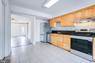 1111 Providence Ct, Frederick, MD 21703 - Photo 11