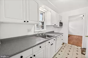 10009 York Dr, Ijamsville, MD 21754 - Photo 9