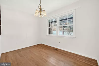 10009 York Drive, Ijamsville, MD 21754 - Photo 7