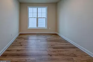 8788 Walnut Btm Ln, Frederick, MD 21701 - Photo 3