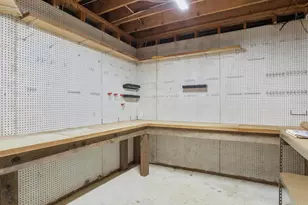 11035 Bennie Duncan Rd, Frederick, MD 21701 - Photo 35