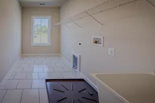 8785 Helleber Spg Cir, Frederick, MD 21701 - Photo 31