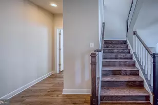 8785 Helleber Spg Cir, Frederick, MD 21701 - Photo 5