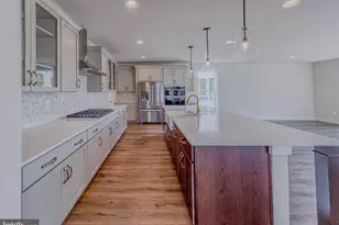8785 Helleber Spg Cir, Frederick, MD 21701 - Photo 7