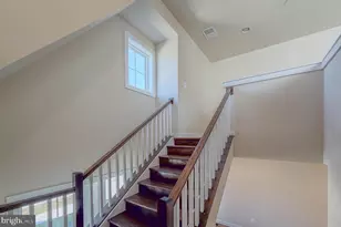 8785 Helleber Spg Cir, Frederick, MD 21701 - Photo 17