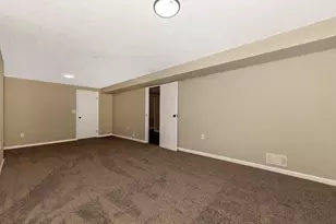 2749 Loch Haven Dr, Ijamsville, MD 21754 - Photo 19