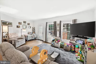 7093 Gresham Court W, Frederick, MD 21703 - Photo 17