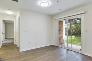 302 Baughmans Ln, Frederick, MD 21702 - Photo 11