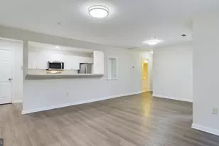 302 Baughmans Ln, Frederick, MD 21702 - Photo 9