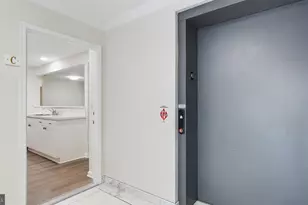 302 Baughmans Ln, Frederick, MD 21702 - Photo 33