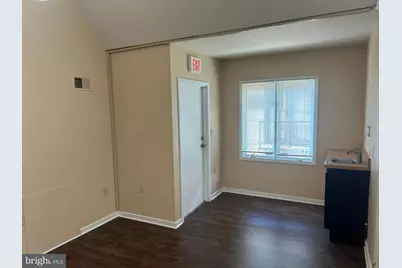 186 Thomas Johnson Drive #SUITE 202 (UNIT 1DE), Frederick, MD 21702 - Photo 7