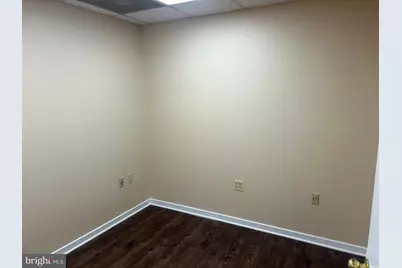 186 Thomas Johnson Drive #SUITE 202 (UNIT 1DE), Frederick, MD 21702 - Photo 11