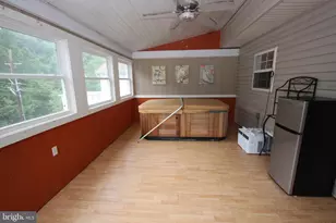 721 Brunswick St, Brunswick, MD 21716 - Photo 15