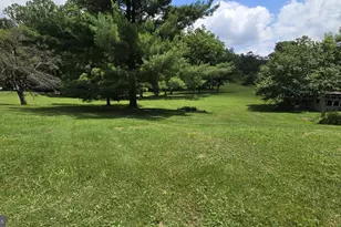 14913 Foxville Deerfield Rd, Sabillasville, MD 21780 - Photo 13