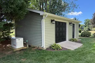 5820 Woodwinds Cir, Frederick, MD 21703 - Photo 19