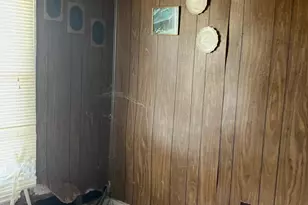 805 E B St, Brunswick, MD 21716 - Photo 13