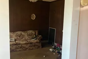 805 E B St, Brunswick, MD 21716 - Photo 19