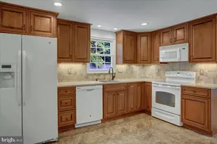 1796 Harvest Dr, Frederick, MD 21702 - Photo 11
